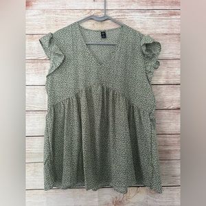 Womens SHEIN floral top